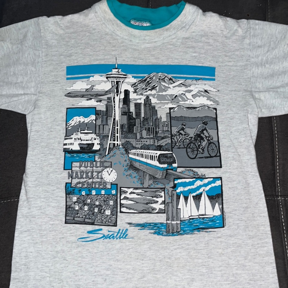 Vintage, single stitch, Seattle T-shirts